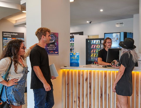 Nomads Byron Bay Backpackers - Holiday Find 13