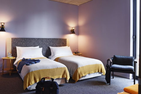 Alex Hotel - Holiday Find 10