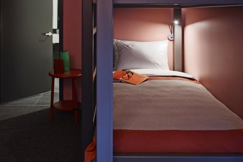 Alex Hotel - Holiday Find 28
