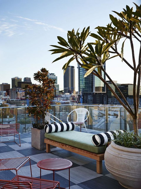 Alex Hotel - Holiday Find 31
