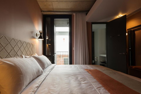 Alex Hotel - Holiday Find 37