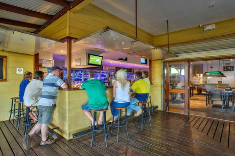 Kimberley Hotel - Holiday Find 11