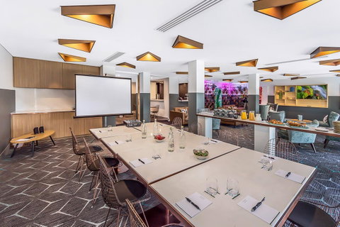 Rydges Perth Kings Square - Holiday Find 19