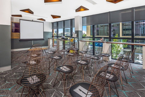 Rydges Perth Kings Square - Holiday Find 16