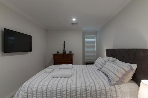Epsom On Swan Bed & Breakfast - Holiday Find 13