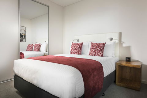 Ramada By Wyndham VetroBlu Scarborough Beach - Holiday Find 40