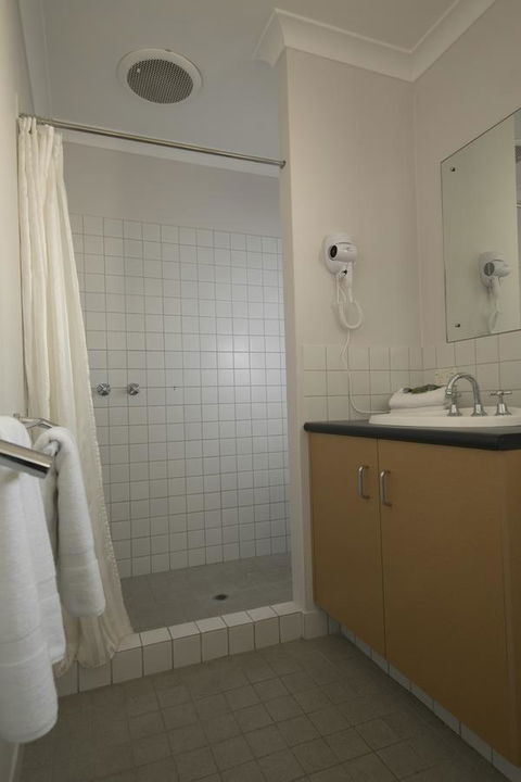 Amalfi Resort - Holiday Find 22