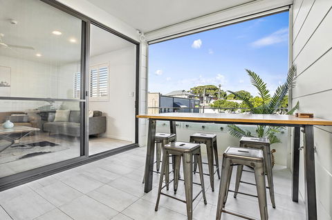 Rockpool 2 Sawtell Beach - Just Steps To Restaurants And 2 Min Stroll To Beach! - Holiday Find 5