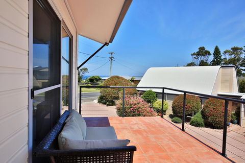 The Cove At Culburra - Direct Access To Beach - Holiday Find 16
