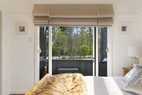 Romanz In The Valley (Luxury B&B) - Holiday Find 6