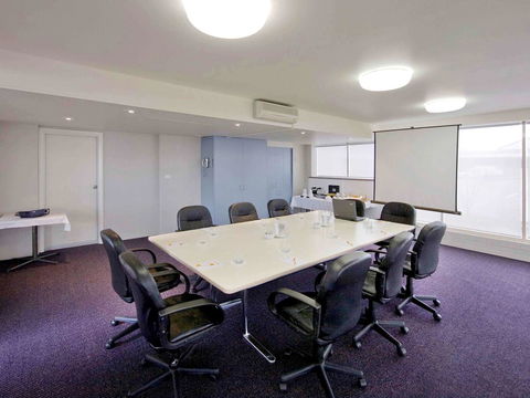 Ibis Styles Tamworth - Holiday Find 28