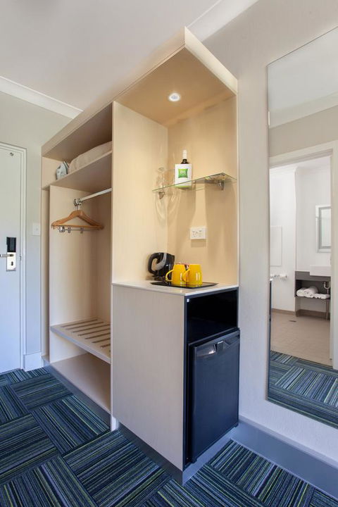 Ibis Styles Tamworth - Holiday Find 19