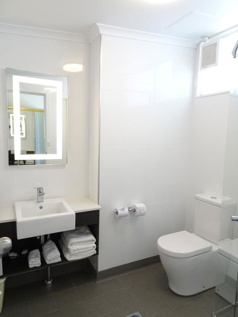 Ibis Styles Tamworth - Holiday Find 1