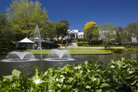Book Windsor Accommodation Vacations Holiday Find Holiday Find
