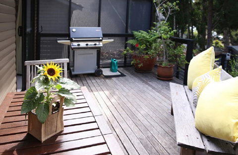 Refuge Cove On Pittwater - Holiday Find 11