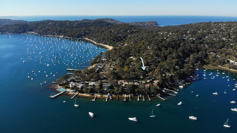 Refuge Cove On Pittwater - Holiday Find 1
