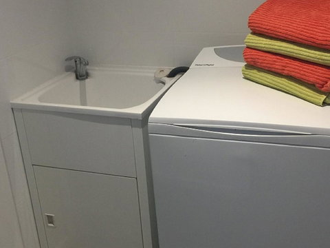 Refuge Cove On Pittwater - Holiday Find 10