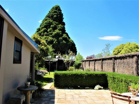 Apple Tree Cottage - Holiday Find 21