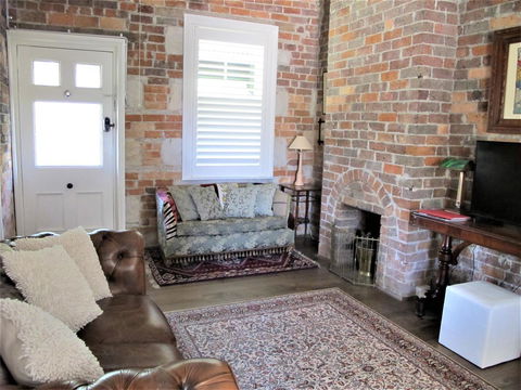 Apple Tree Cottage - Holiday Find 13