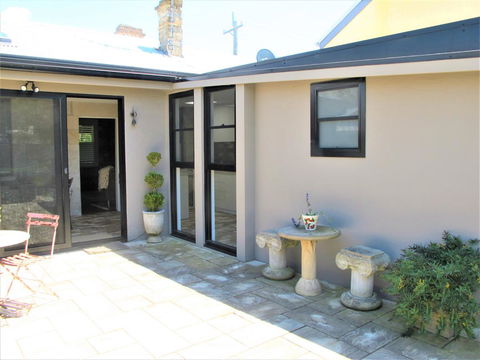 Apple Tree Cottage - Holiday Find 30