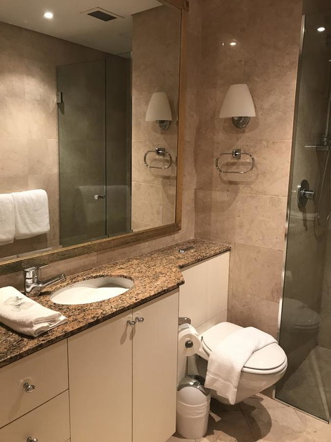 Wyndel Apartments Sydney CBD - Bond - Holiday Find 7