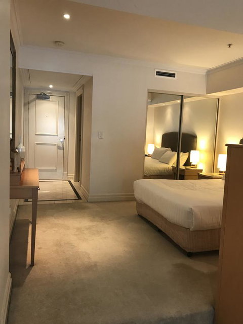 Wyndel Apartments Sydney CBD - Bond - Holiday Find 5