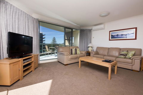 Sails Apartments - Holiday Find 12