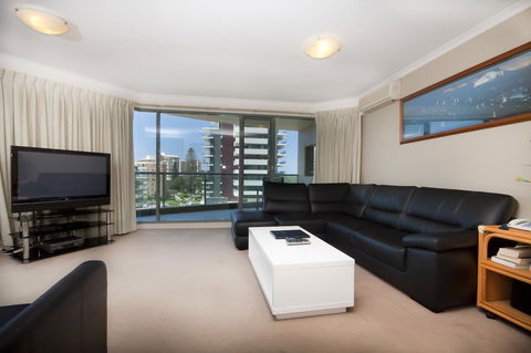Sails Apartments - Holiday Find 15