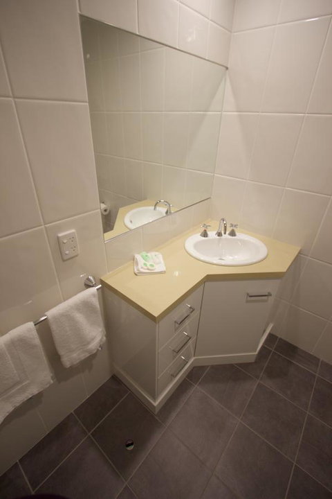 Albury Paddlesteamer Motel - Holiday Find 21