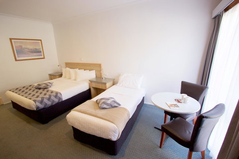 Albury Paddlesteamer Motel - Holiday Find 35