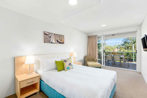 Quality Suites Pioneer Sands - Holiday Find 6