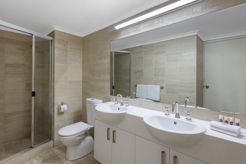 Mercure Newcastle - Holiday Find 15