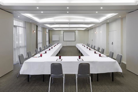 Mercure Newcastle - Holiday Find 21