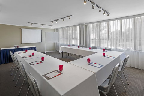 Mercure Newcastle - Holiday Find 27