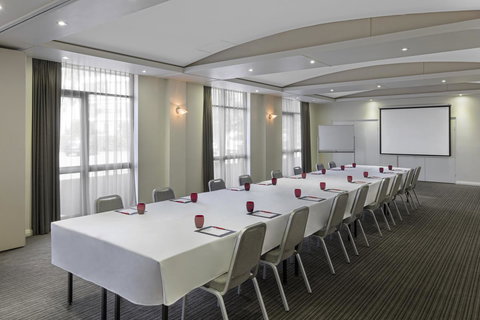 Mercure Newcastle - Holiday Find 24