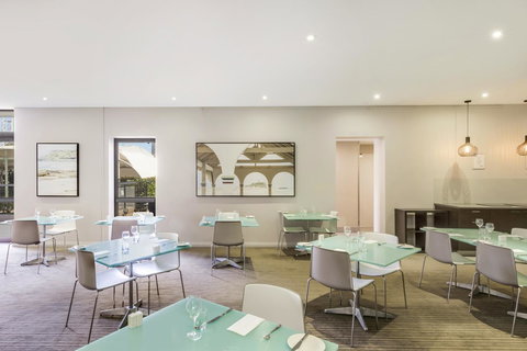 Mercure Newcastle - Holiday Find 13