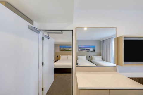 Travelodge Hotel Sydney Airport - Holiday Find 2