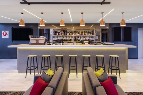 Travelodge Hotel Sydney Airport - Holiday Find 13