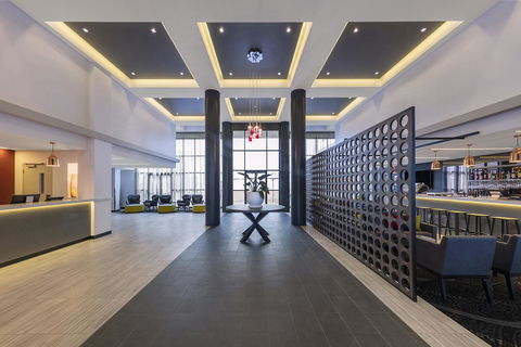 Travelodge Hotel Sydney Airport - Holiday Find 0