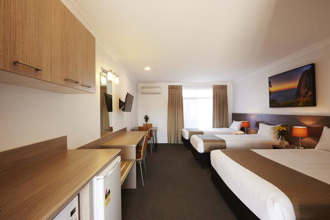 Adelong Motel - Holiday Find 4