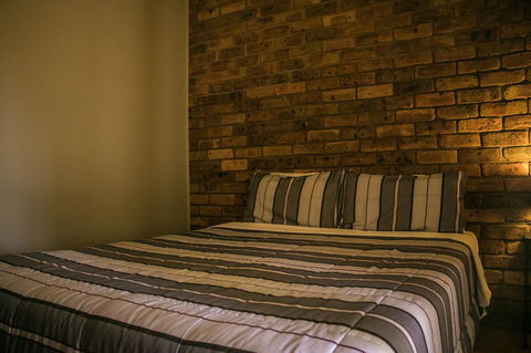 Ironstone Estate Lovedale - Holiday Find 15