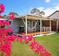 Hayes Beach House - Jervis Bay - Pet Friendly - Holiday Find