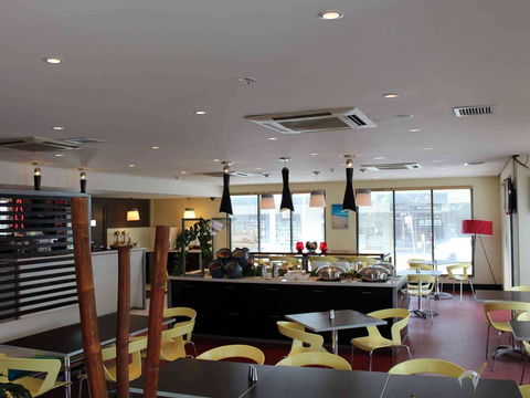 Ibis Newcastle - Holiday Find 35