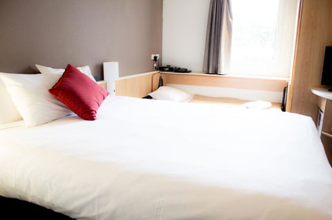 Ibis Newcastle - Holiday Find 2