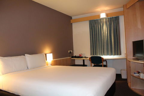 Ibis Newcastle - Holiday Find 19