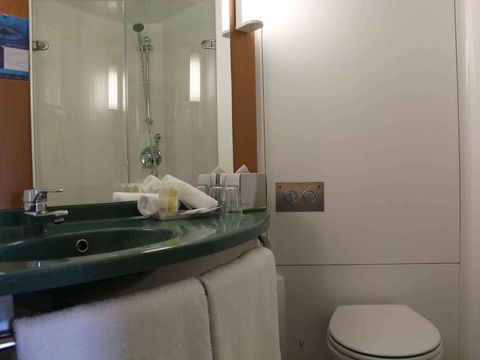 Ibis Newcastle - Holiday Find 39