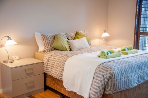 Sinclairs Country Retreat - Holiday Find 11
