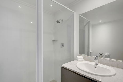 Mercure Sydney Bankstown - Holiday Find 16