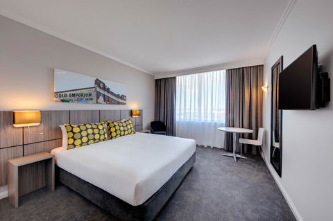 Mercure Sydney Bankstown - Holiday Find 2