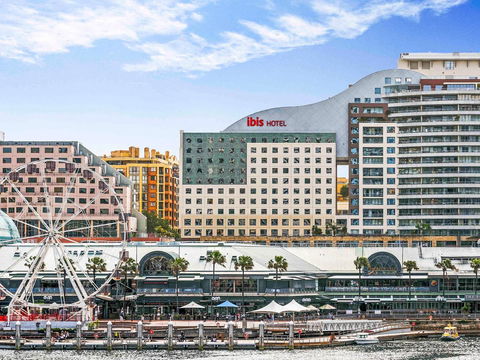 Ibis Sydney Darling Harbour - Holiday Find 0